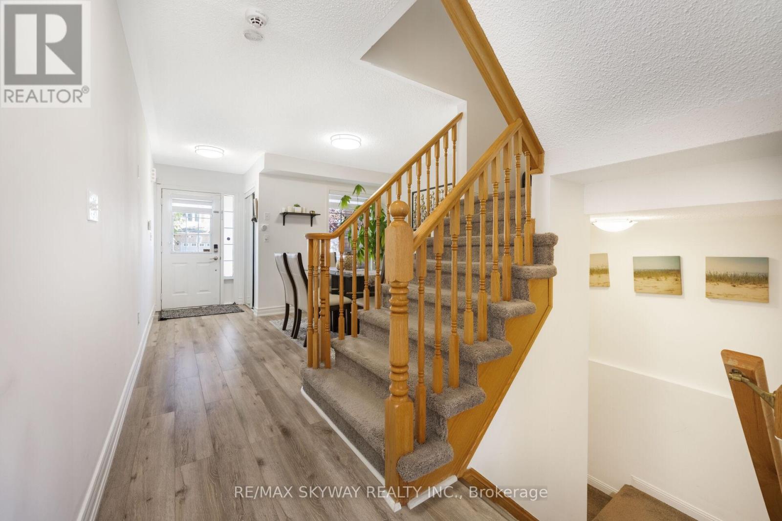 1570 Cartwright Crescent, Milton, Ontario  L9T 5N5 - Photo 25 - W12512440