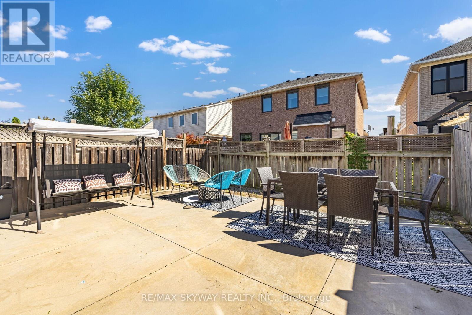 1570 Cartwright Crescent, Milton, Ontario  L9T 5N5 - Photo 46 - W12512440