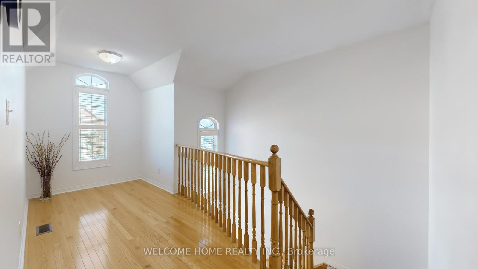 33 Fred Young Drive, Toronto, Ontario  M3L 0A1 - Photo 21 - W12512444