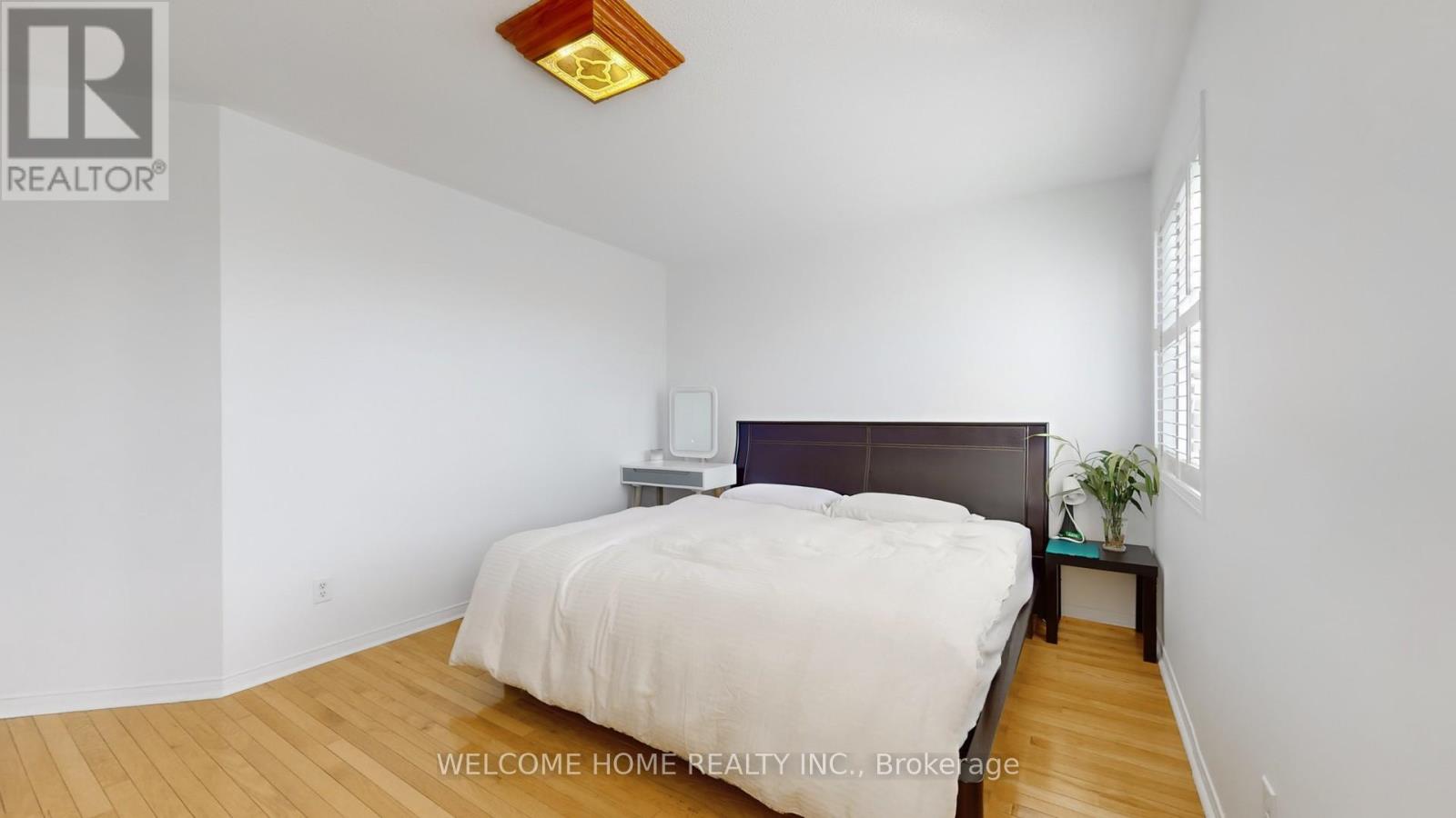 33 Fred Young Drive, Toronto, Ontario  M3L 0A1 - Photo 24 - W12512444