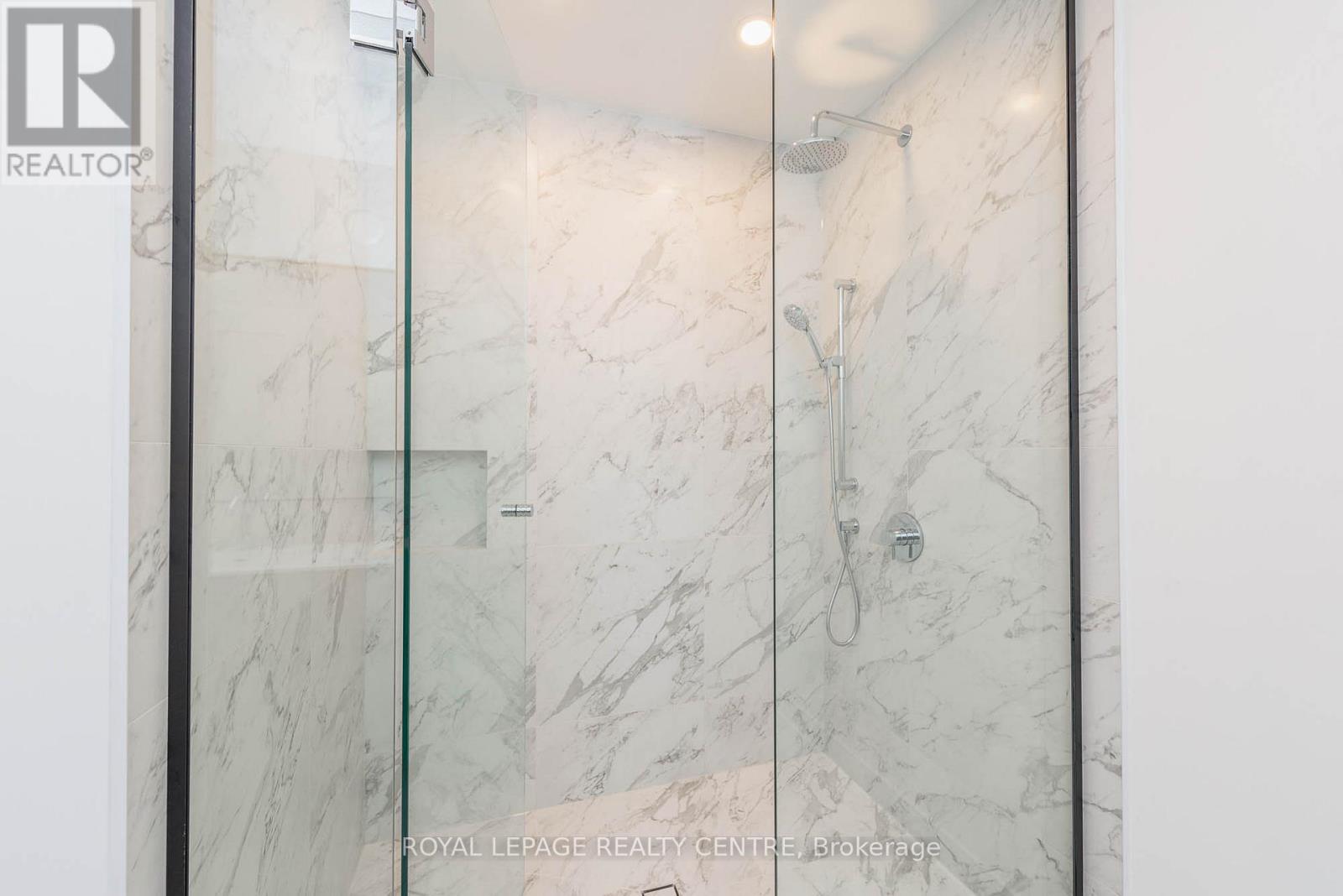 Basement - 2421 Arbordale Drive, Mississauga, Ontario  L5A 2M8 - Photo 15 - W12512452