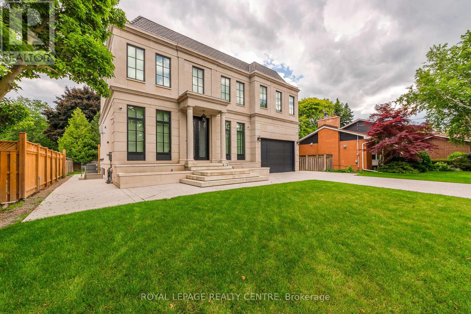 Basement - 2421 Arbordale Drive, Mississauga, Ontario  L5A 2M8 - Photo 2 - W12512452