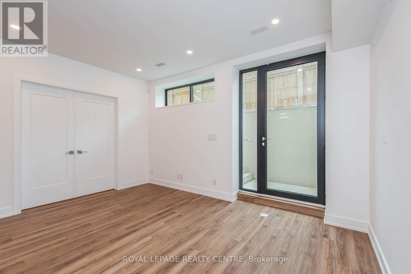 Basement - 2421 Arbordale Drive, Mississauga, Ontario  L5A 2M8 - Photo 4 - W12512452