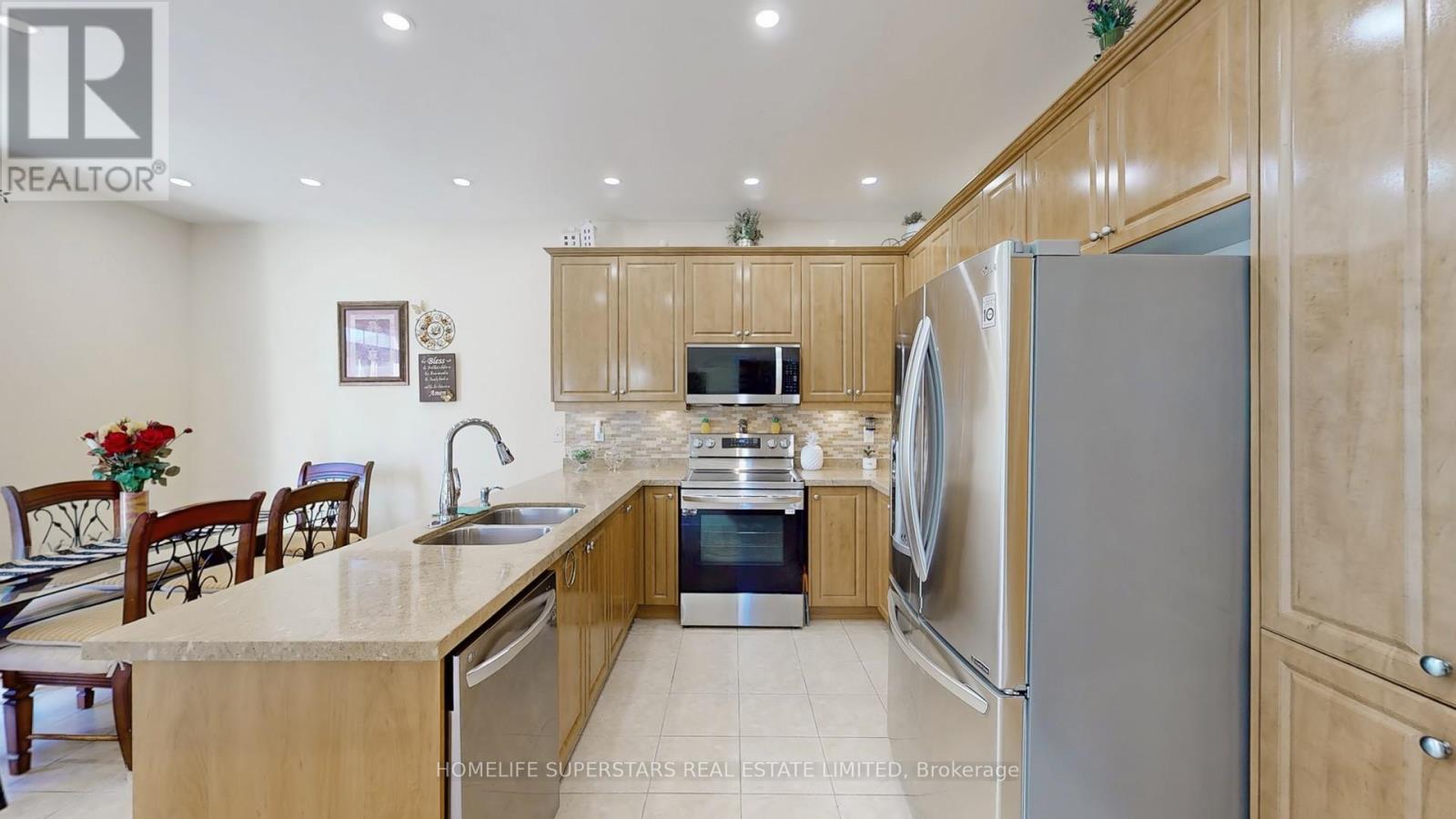 57 Quailvalley Drive, Brampton, Ontario  L6R 0N7 - Photo 12 - W12512466