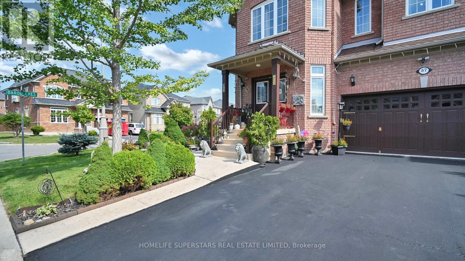 57 Quailvalley Drive, Brampton, Ontario  L6R 0N7 - Photo 3 - W12512466