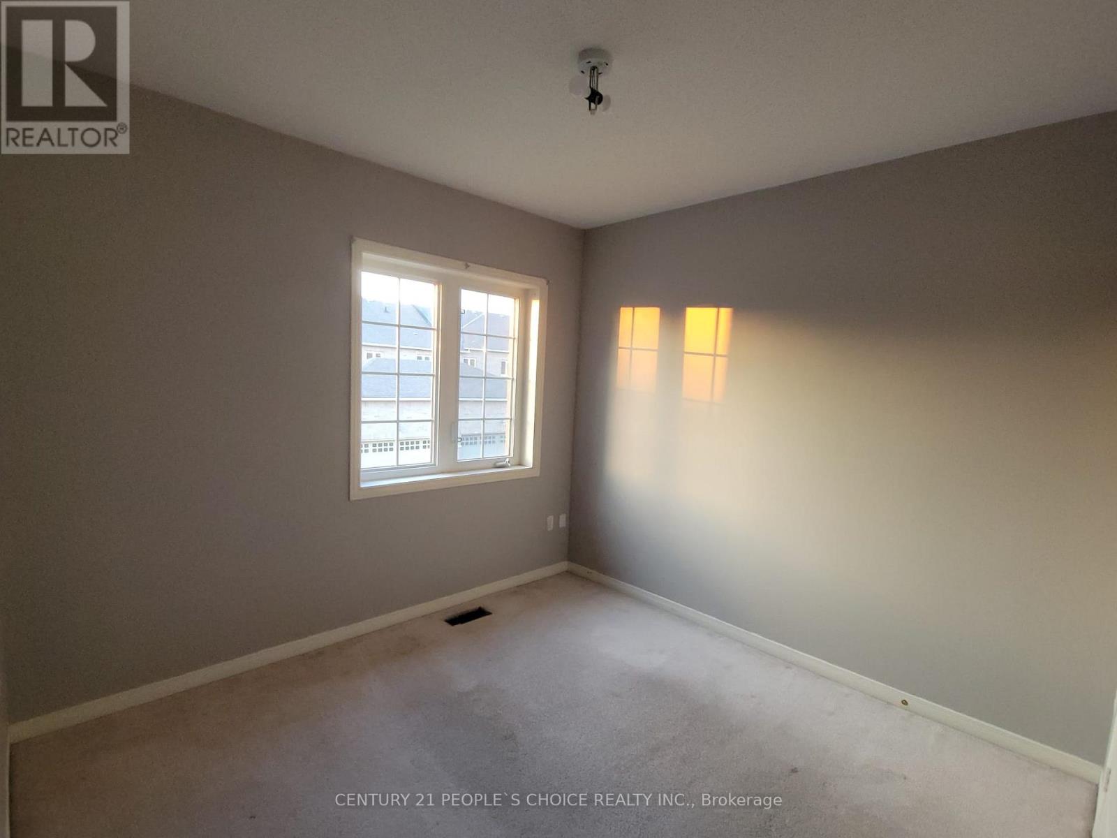 2 - 3045 Gladeside Avenue, Oakville, Ontario  L6M 0R3 - Photo 11 - W12512470