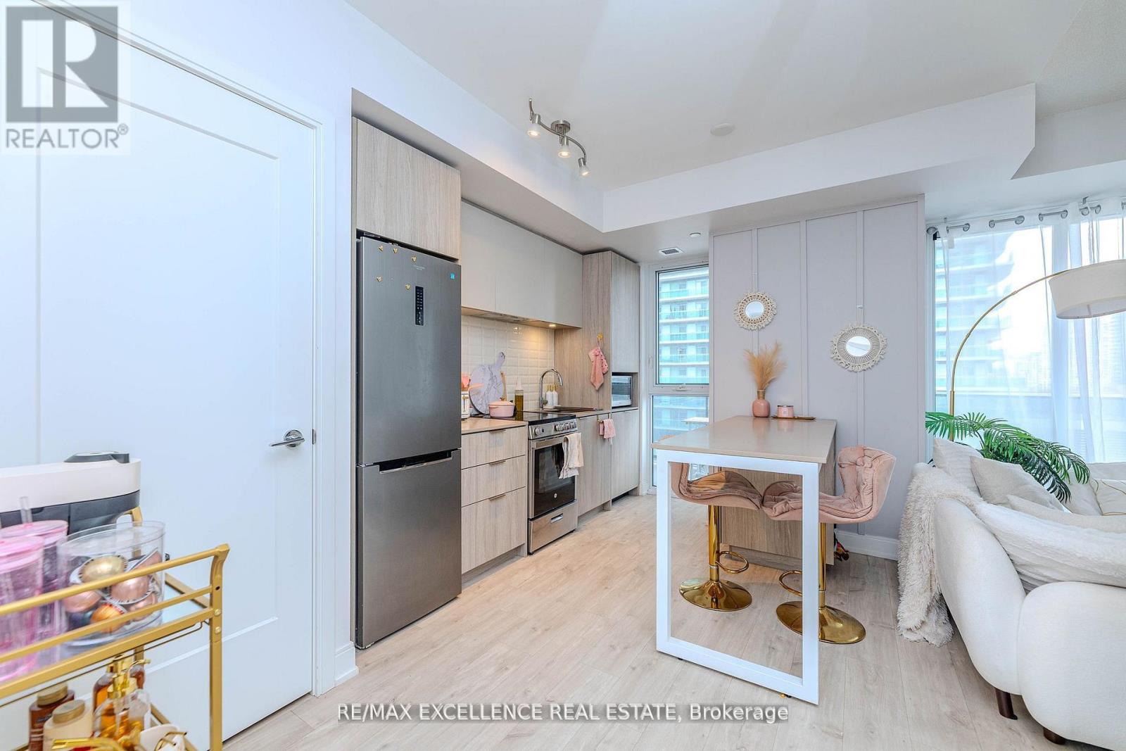 608 - 70 Annie Craig Drive, Toronto (Mimico), Ontario  M8V 0G2 - Photo 13 - W12512512