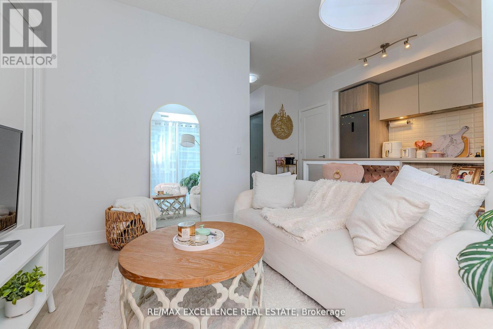 608 - 70 Annie Craig Drive, Toronto (Mimico), Ontario  M8V 0G2 - Photo 23 - W12512512