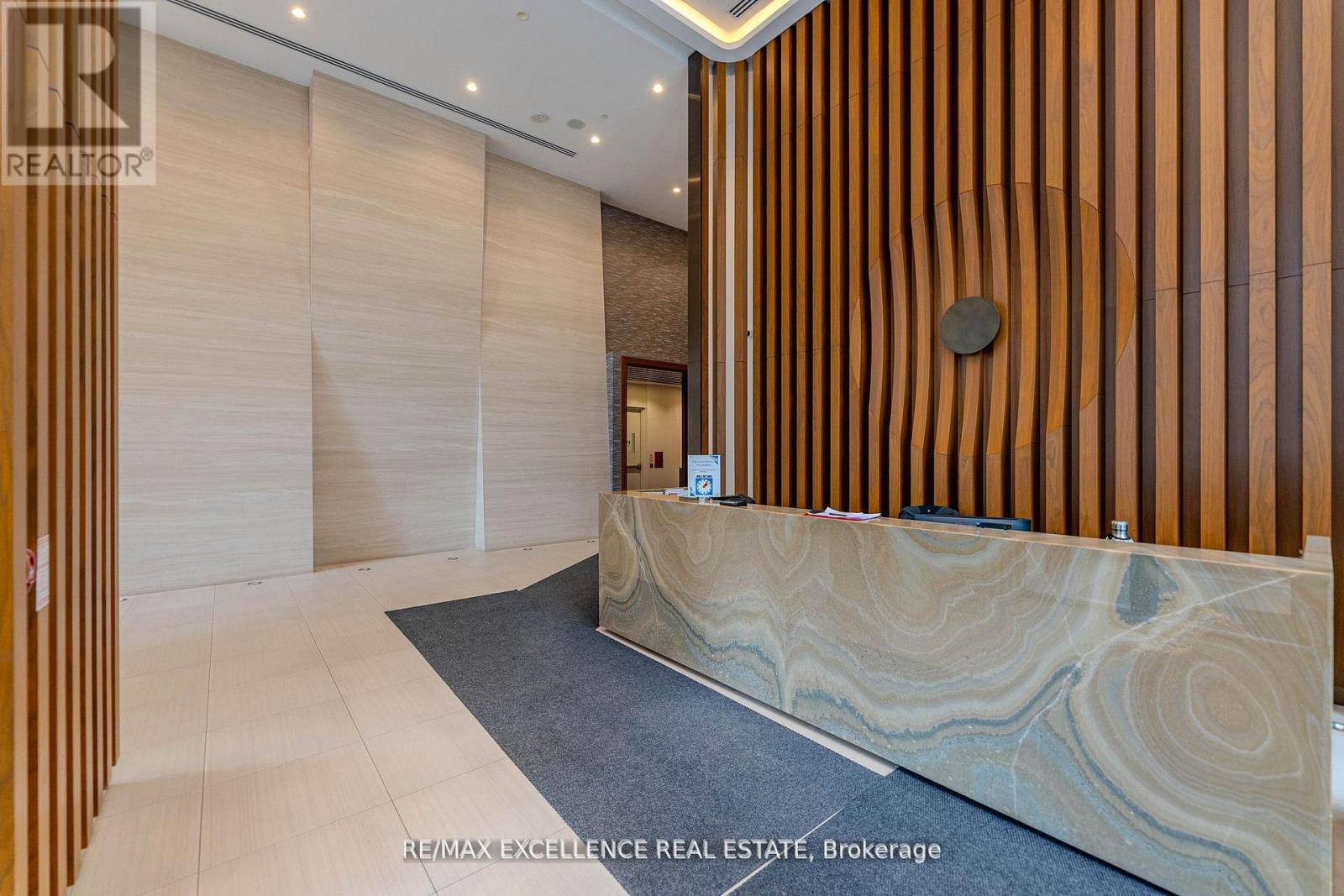 608 - 70 Annie Craig Drive, Toronto (Mimico), Ontario  M8V 0G2 - Photo 5 - W12512512