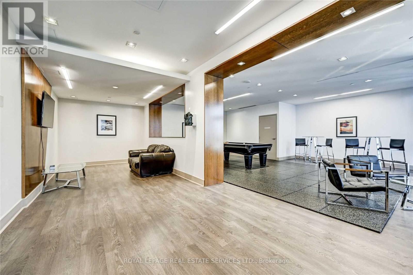 1701 - 55 Eglinton Avenue W, Mississauga, Ontario  L5R 0E4 - Photo 29 - W12512578