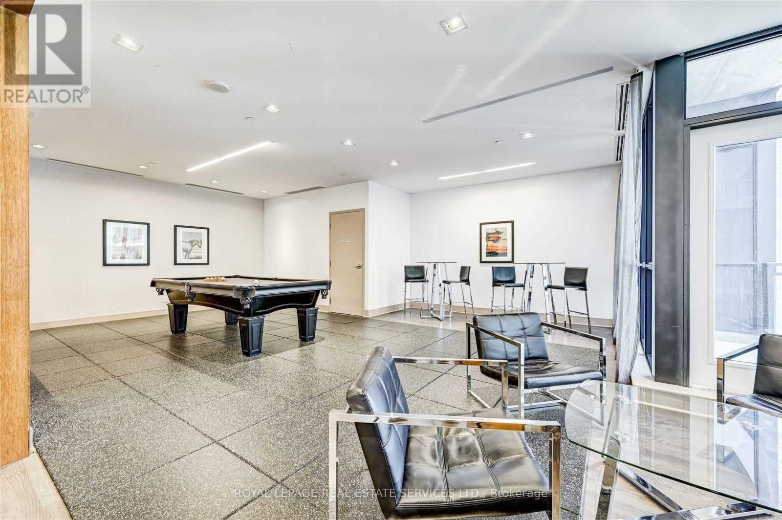 1701 - 55 Eglinton Avenue W, Mississauga, Ontario  L5R 0E4 - Photo 30 - W12512578