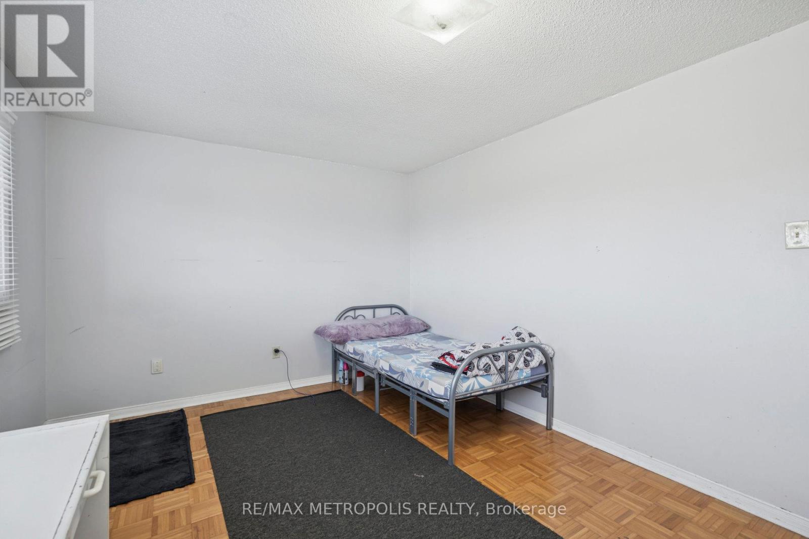 387 Ray Lawson Boulevard, Brampton, Ontario  L6Y 3X7 - Photo 30 - W12512580