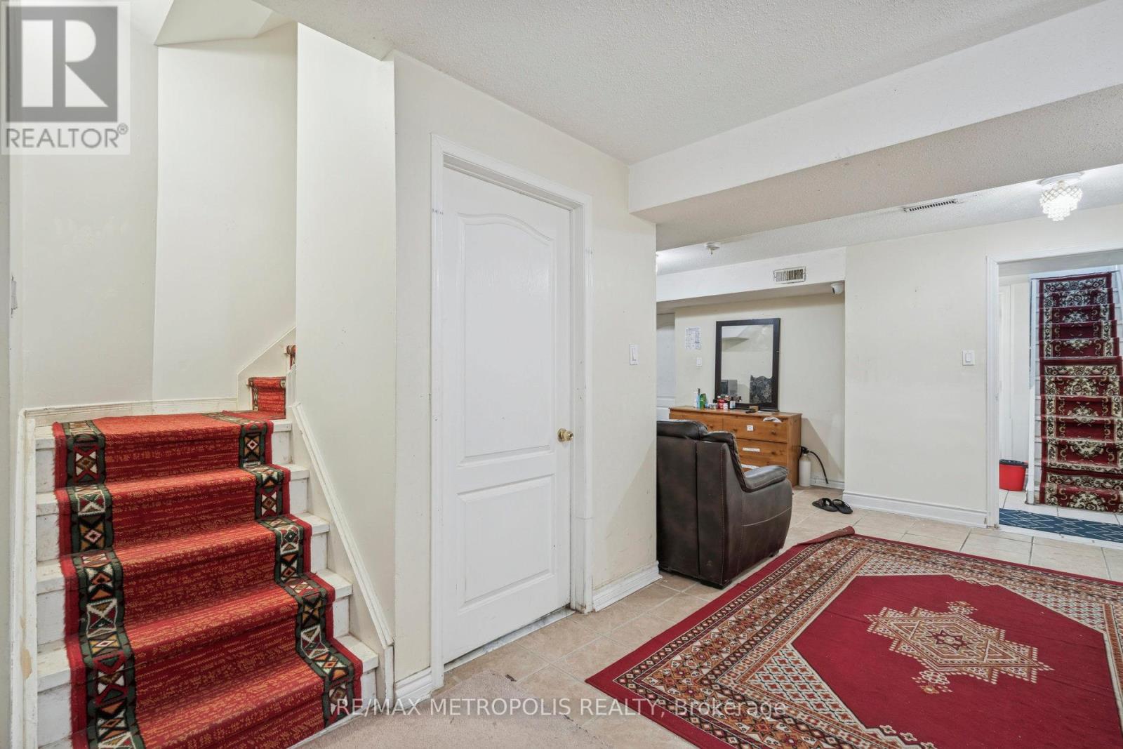 387 Ray Lawson Boulevard, Brampton, Ontario  L6Y 3X7 - Photo 33 - W12512580