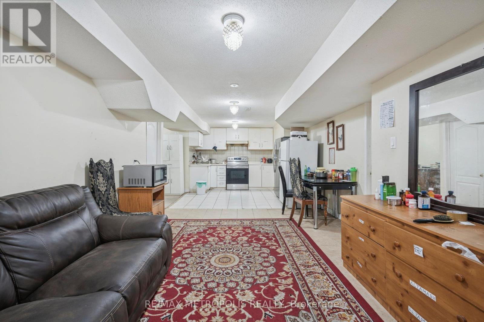 387 Ray Lawson Boulevard, Brampton, Ontario  L6Y 3X7 - Photo 36 - W12512580