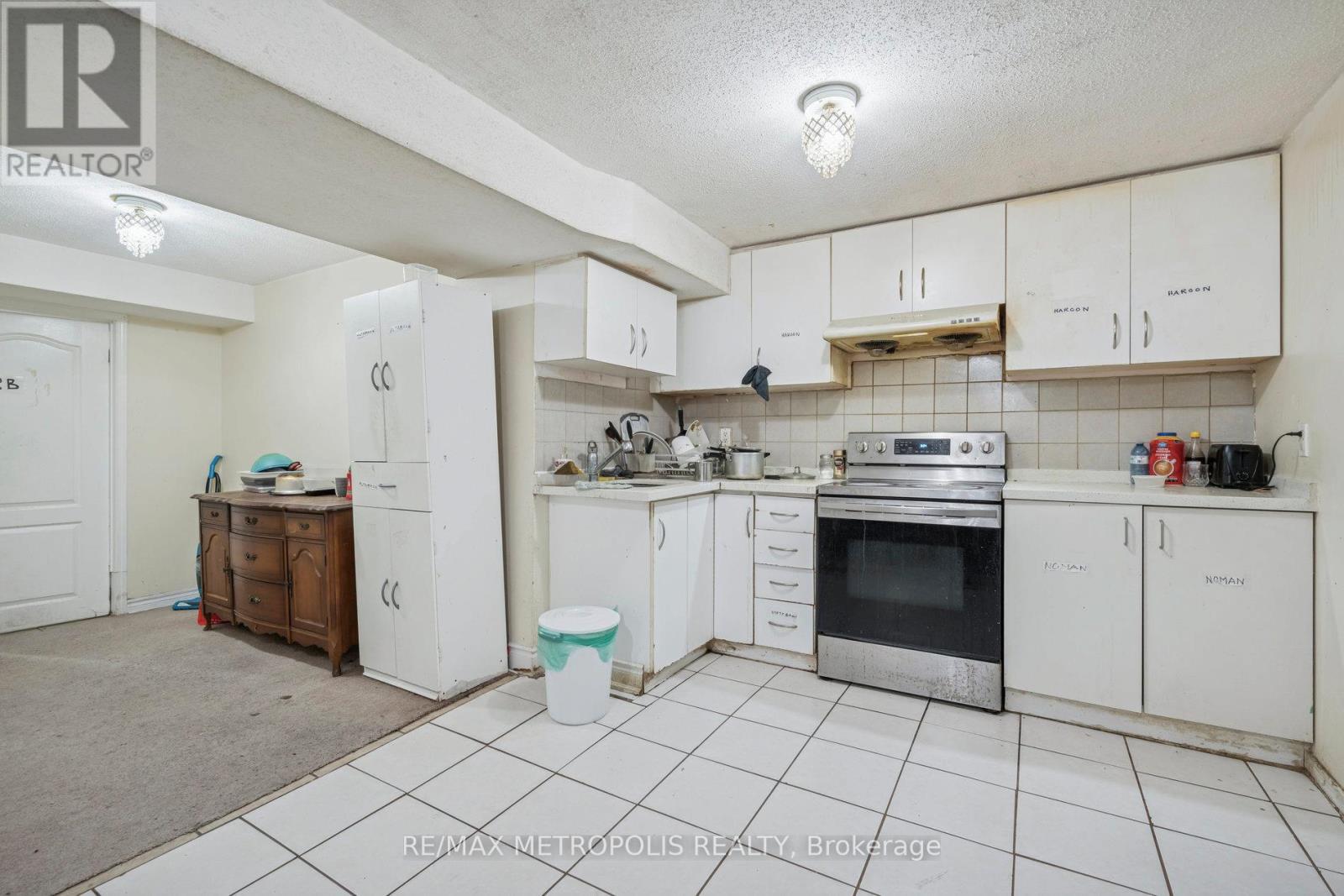 387 Ray Lawson Boulevard, Brampton, Ontario  L6Y 3X7 - Photo 39 - W12512580