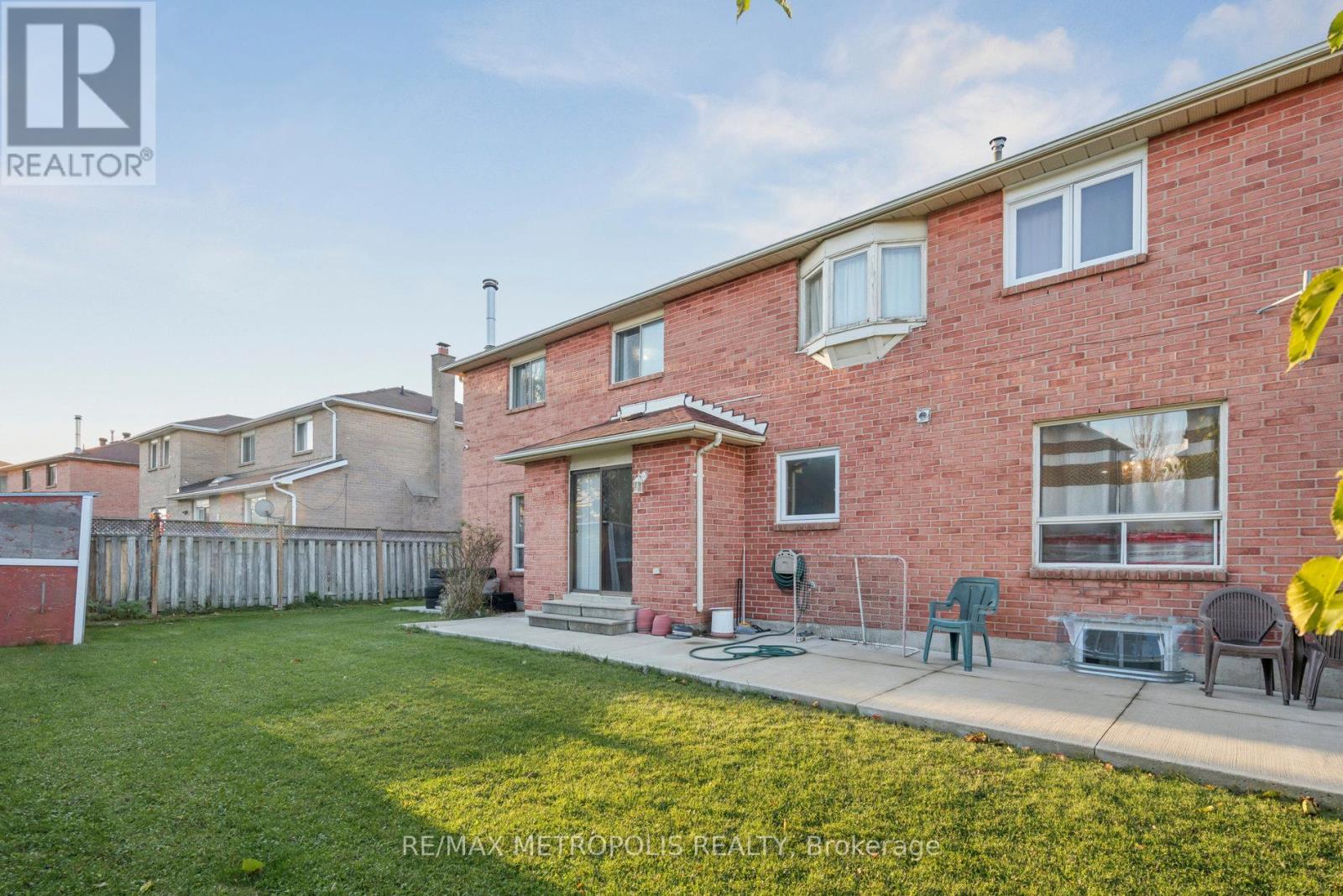 387 Ray Lawson Boulevard, Brampton, Ontario  L6Y 3X7 - Photo 49 - W12512580