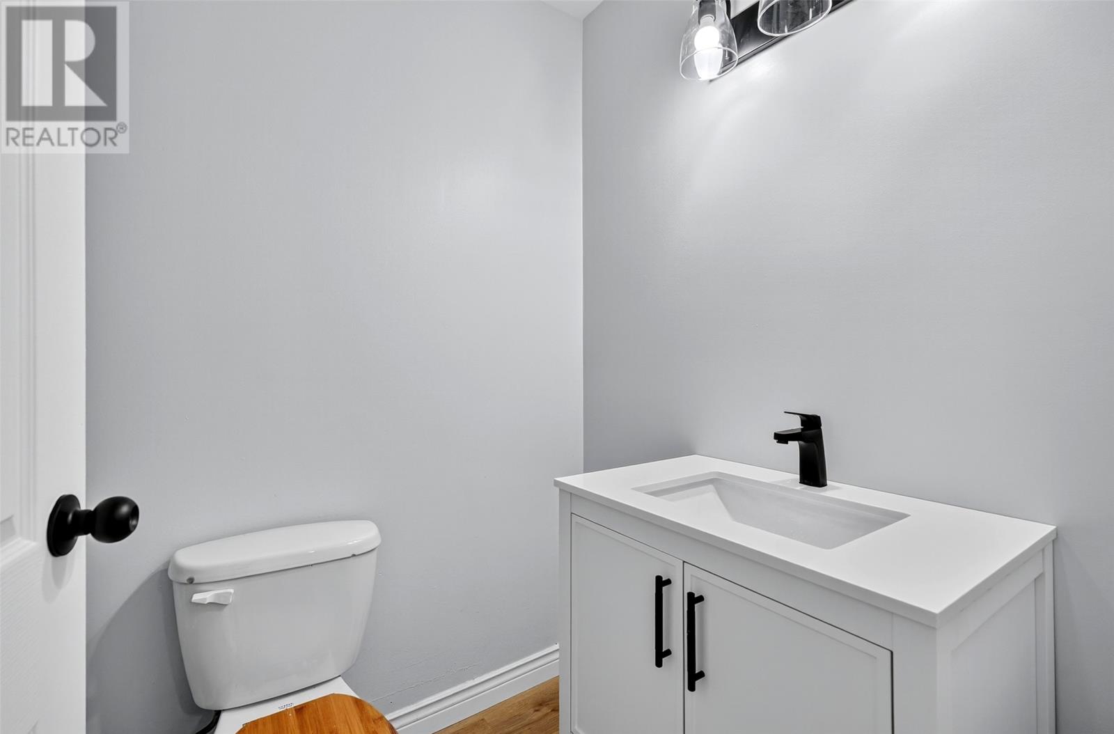 44 E Watson Street St. John's Newfoundland & Labrador Canada A1A3J8 for Sale residential Haris Barki Keller Williams Platinum Realty 44 E Watson Street St. John's Newfoundland & Labrador Canada A1A3J8, for Sale, residential, Haris Barki, Keller Williams Platinum Realty