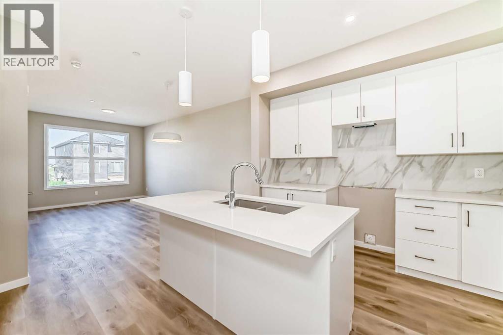 393 Hotchkiss Drive Se, Calgary, Alberta  T3S 0J9 - Photo 6 - A2187492