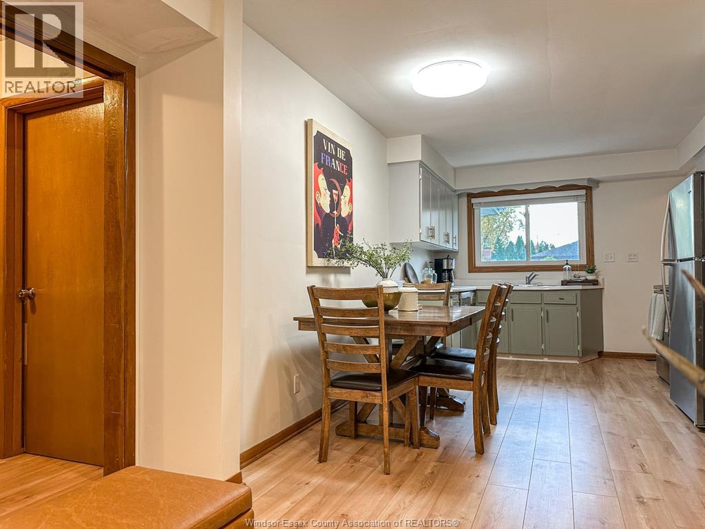 1096 Coventry, Windsor, Ontario N8X 3T6 - Photo 18 - 25028083