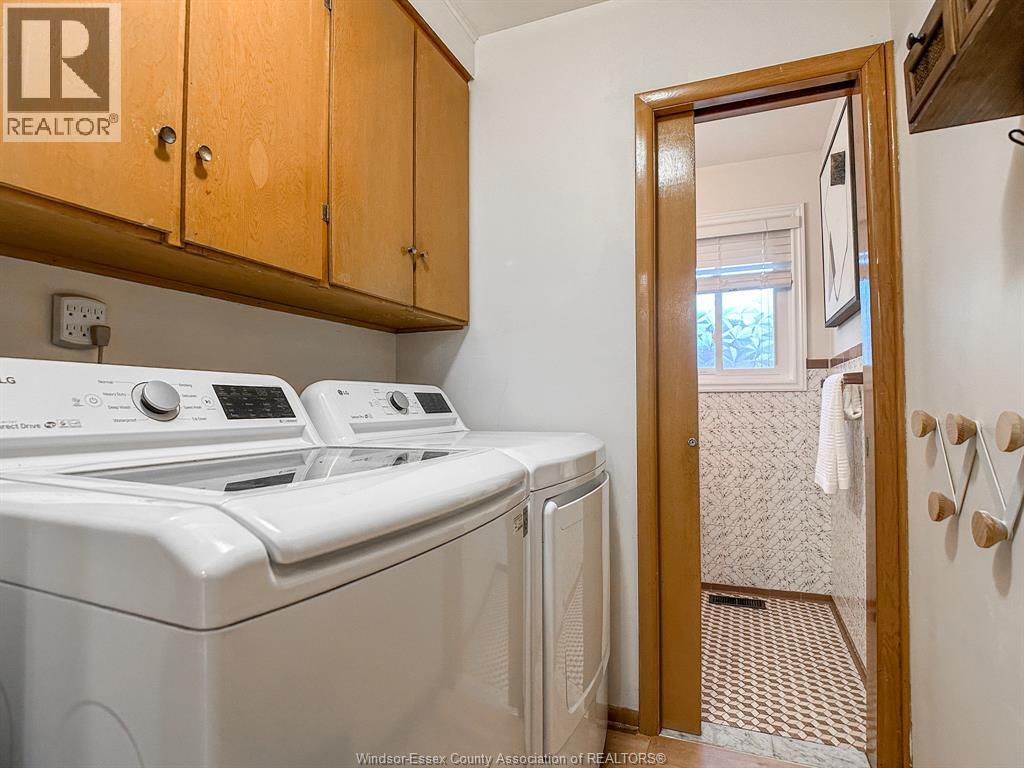 1096 Coventry, Windsor, Ontario N8X 3T6 - Photo 20 - 25028083