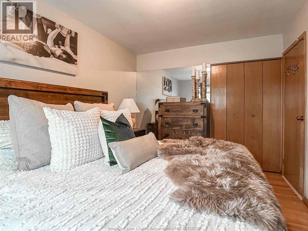 1096 Coventry, Windsor, Ontario N8X 3T6 - Photo 22 - 25028083