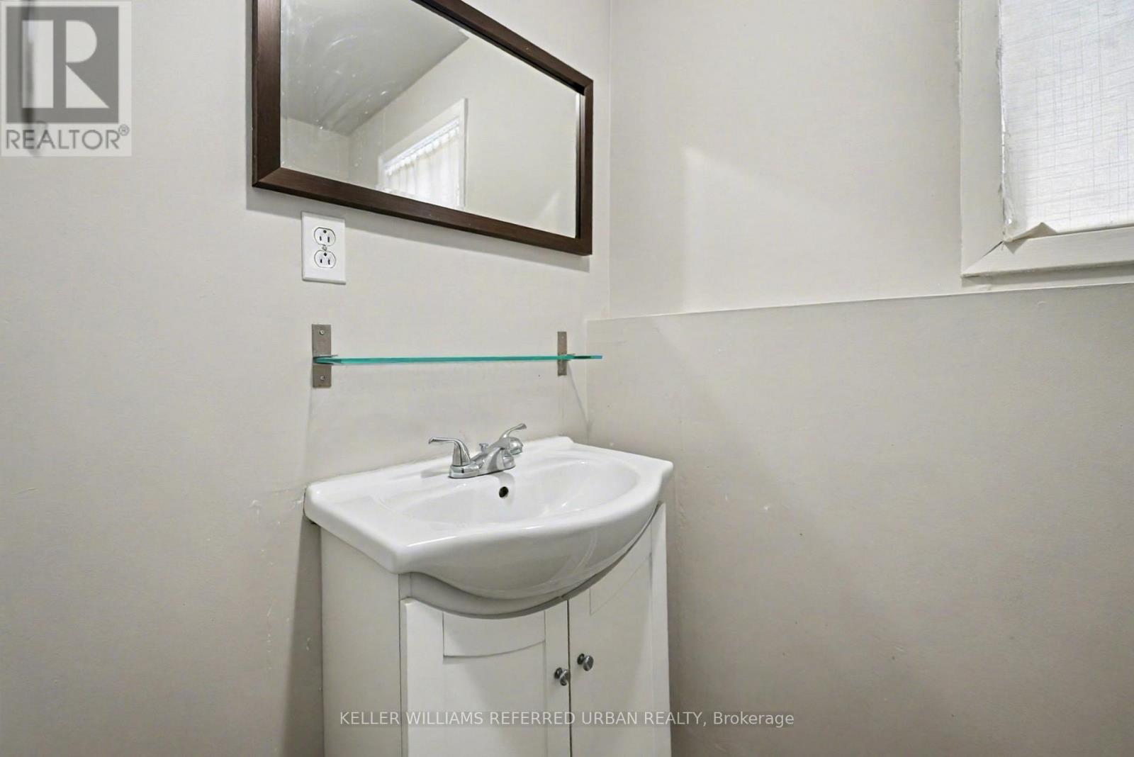 4 Deborah Court, St. Catharines, Ontario  L2P 3R6 - Photo 24 - X12512338