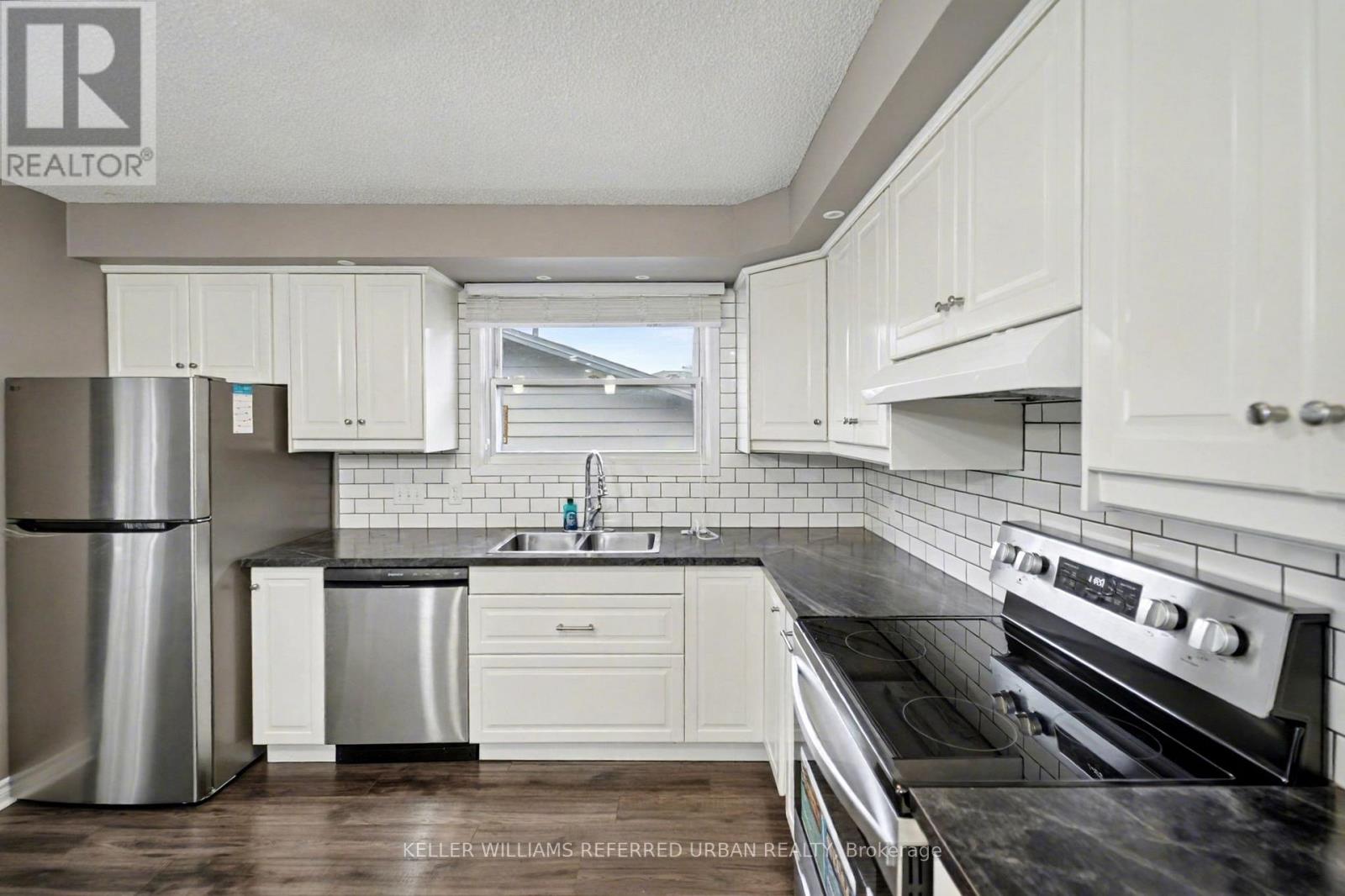 4 Deborah Court, St. Catharines, Ontario  L2P 3R6 - Photo 7 - X12512338