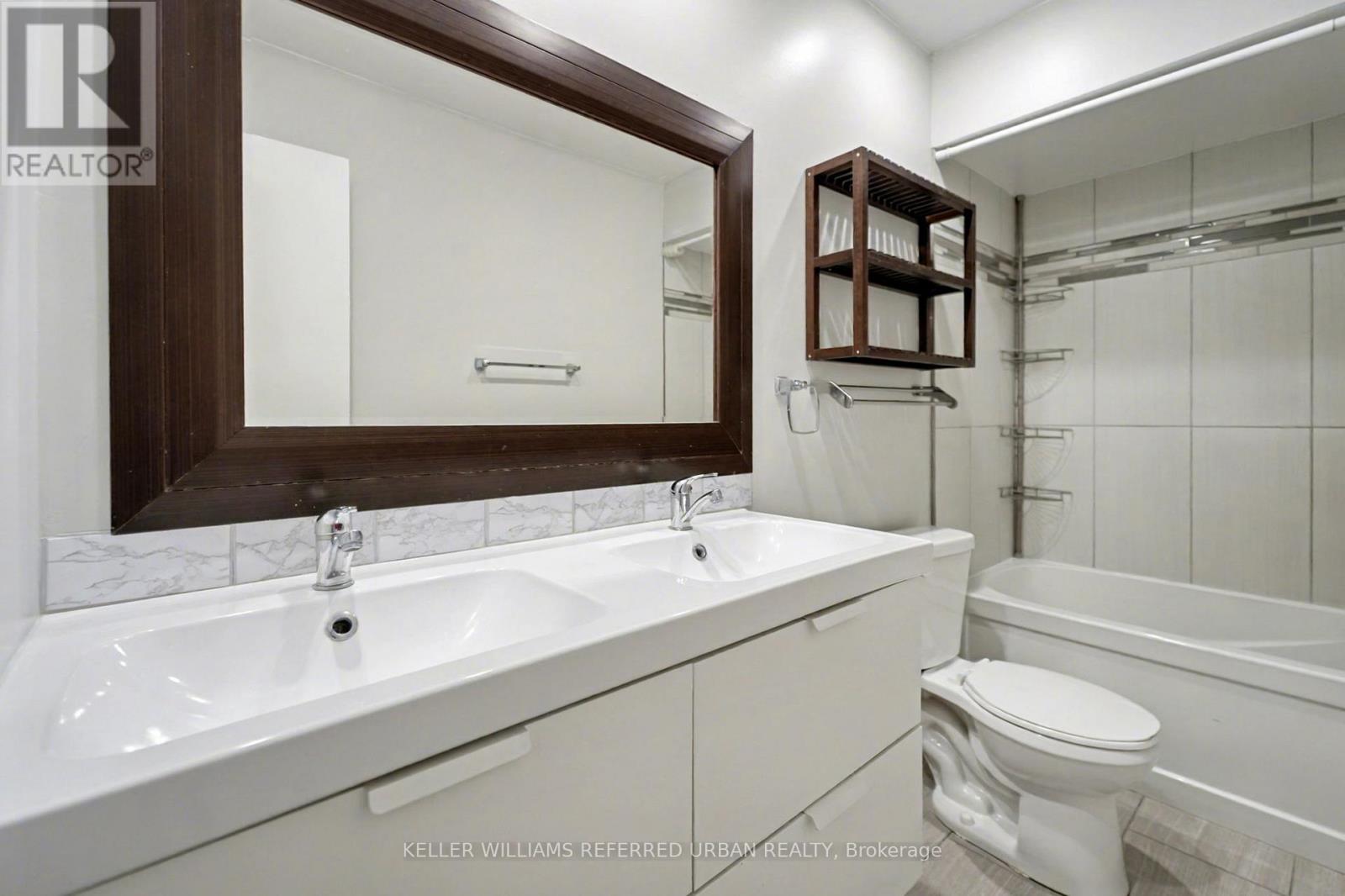 4 Deborah Court, St. Catharines, Ontario  L2P 3R6 - Photo 9 - X12512338