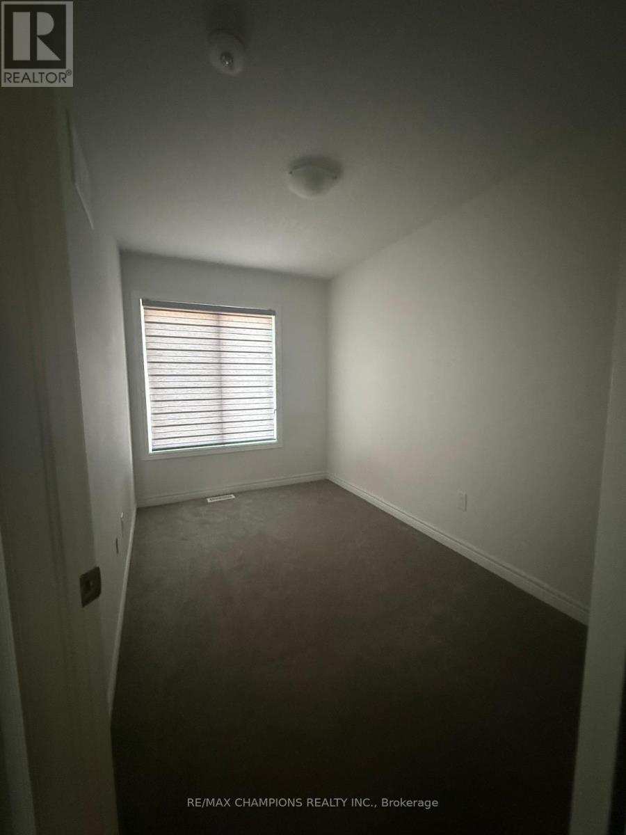 10 Radison Lane, Hamilton, Ontario  L8H 0B5 - Photo 16 - X12512380