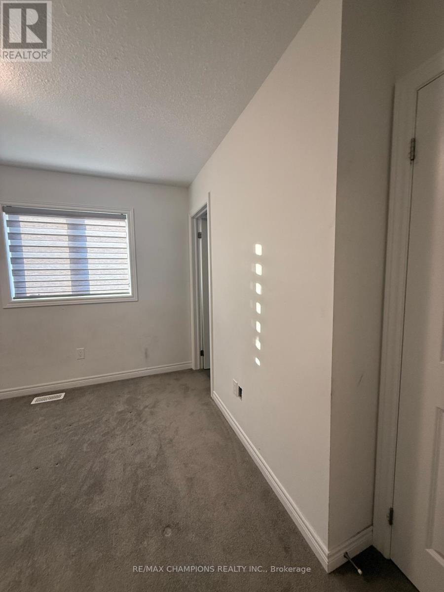 10 Radison Lane, Hamilton, Ontario  L8H 0B5 - Photo 28 - X12512380