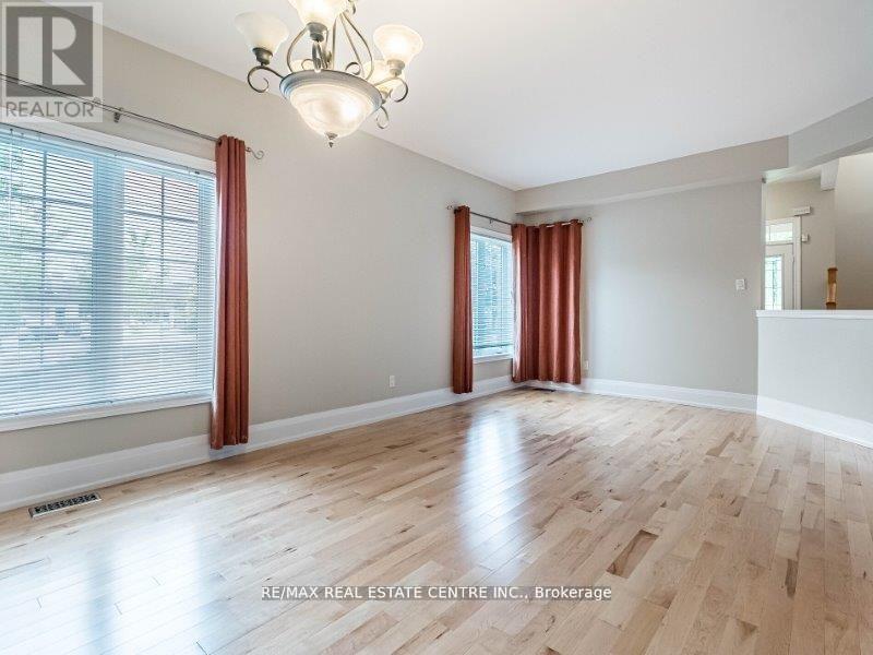 4 Panorama Way, Hamilton, Ontario  L8E 6C6 - Photo 10 - X12512392