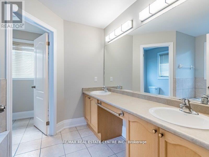 4 Panorama Way, Hamilton, Ontario  L8E 6C6 - Photo 25 - X12512392