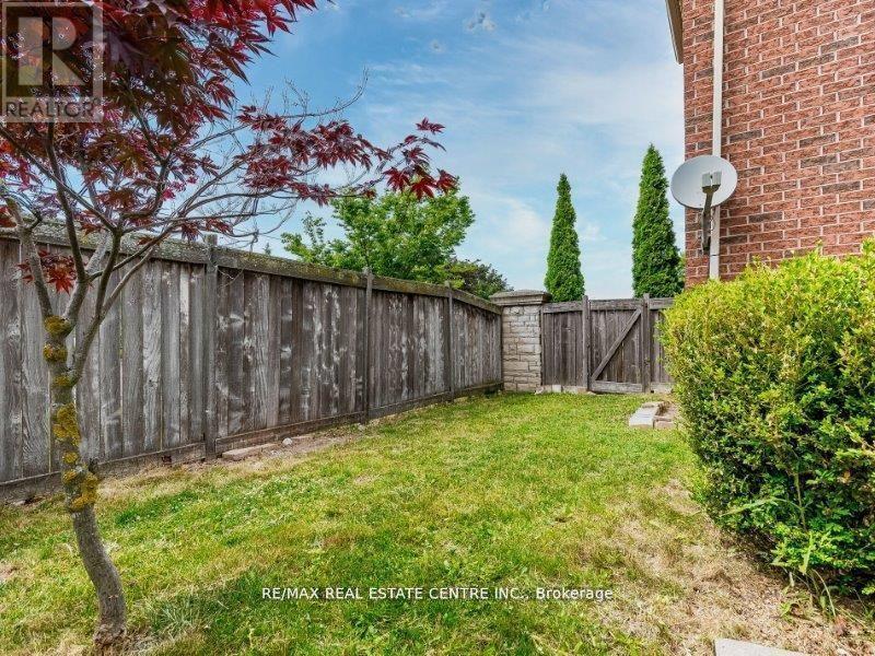 4 Panorama Way, Hamilton, Ontario  L8E 6C6 - Photo 37 - X12512392