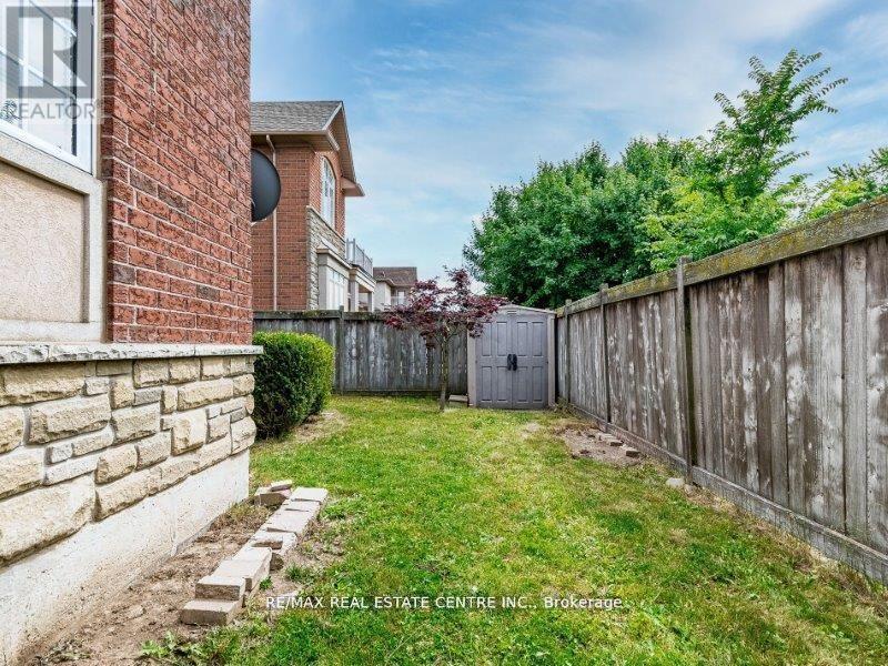 4 Panorama Way, Hamilton, Ontario  L8E 6C6 - Photo 39 - X12512392
