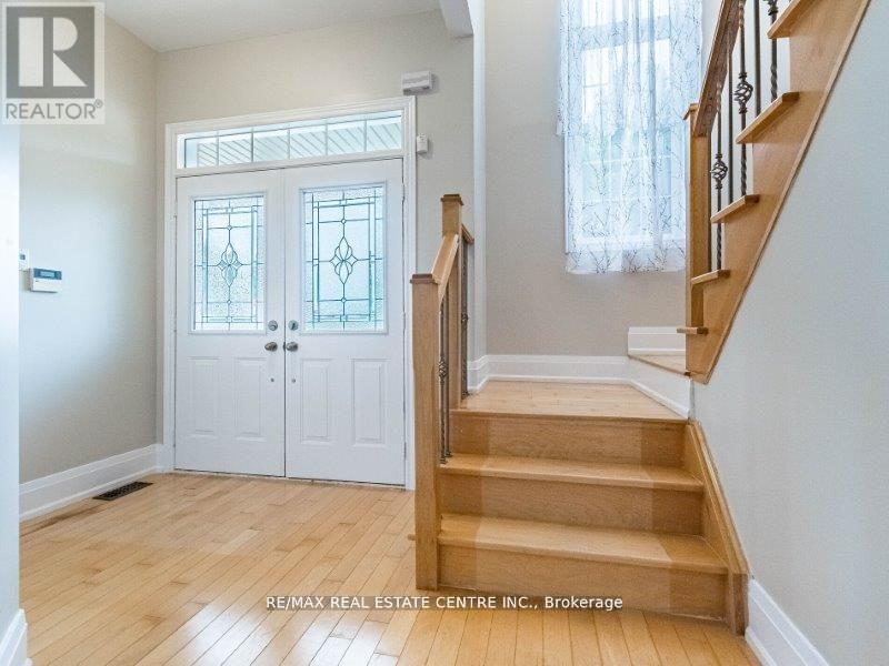 4 Panorama Way, Hamilton, Ontario  L8E 6C6 - Photo 7 - X12512392