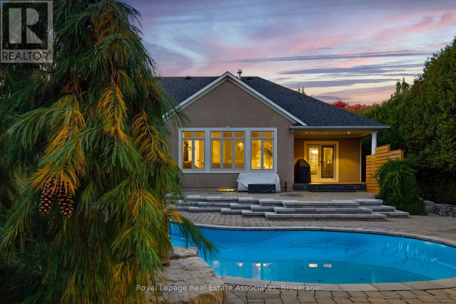 7 Appaloosa Trail, Hamilton, Ontario  L0R 1H3 - Photo 44 - X12512436