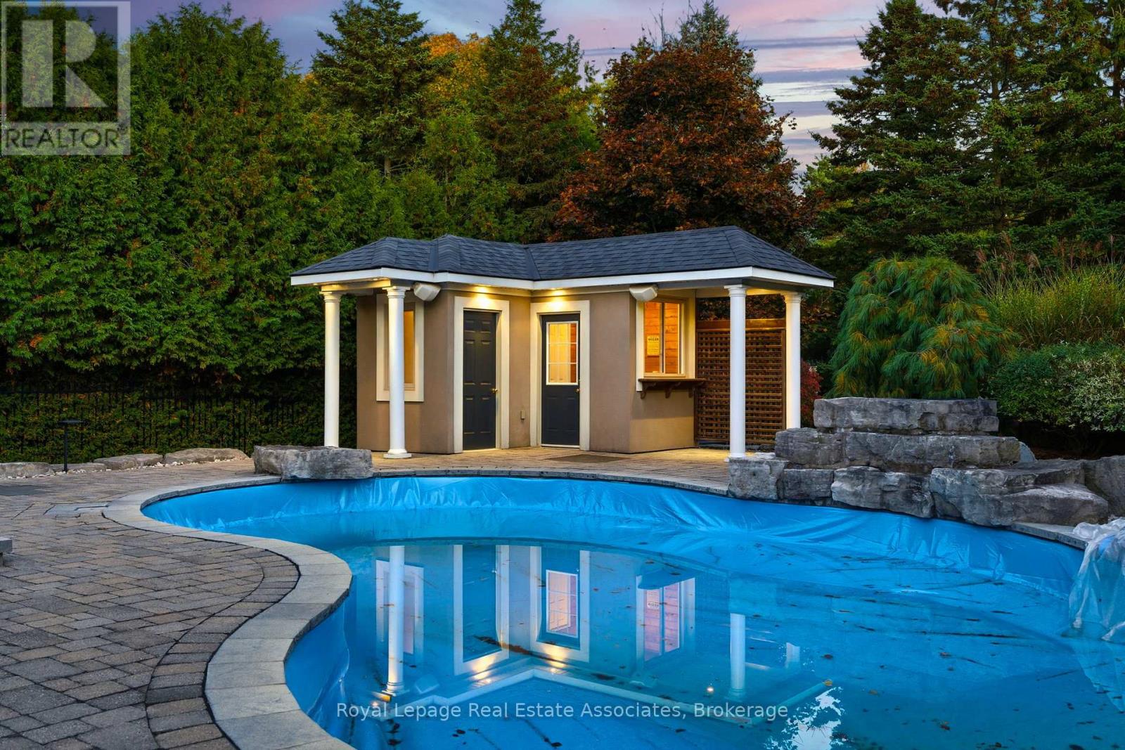 7 Appaloosa Trail, Hamilton, Ontario  L0R 1H3 - Photo 45 - X12512436