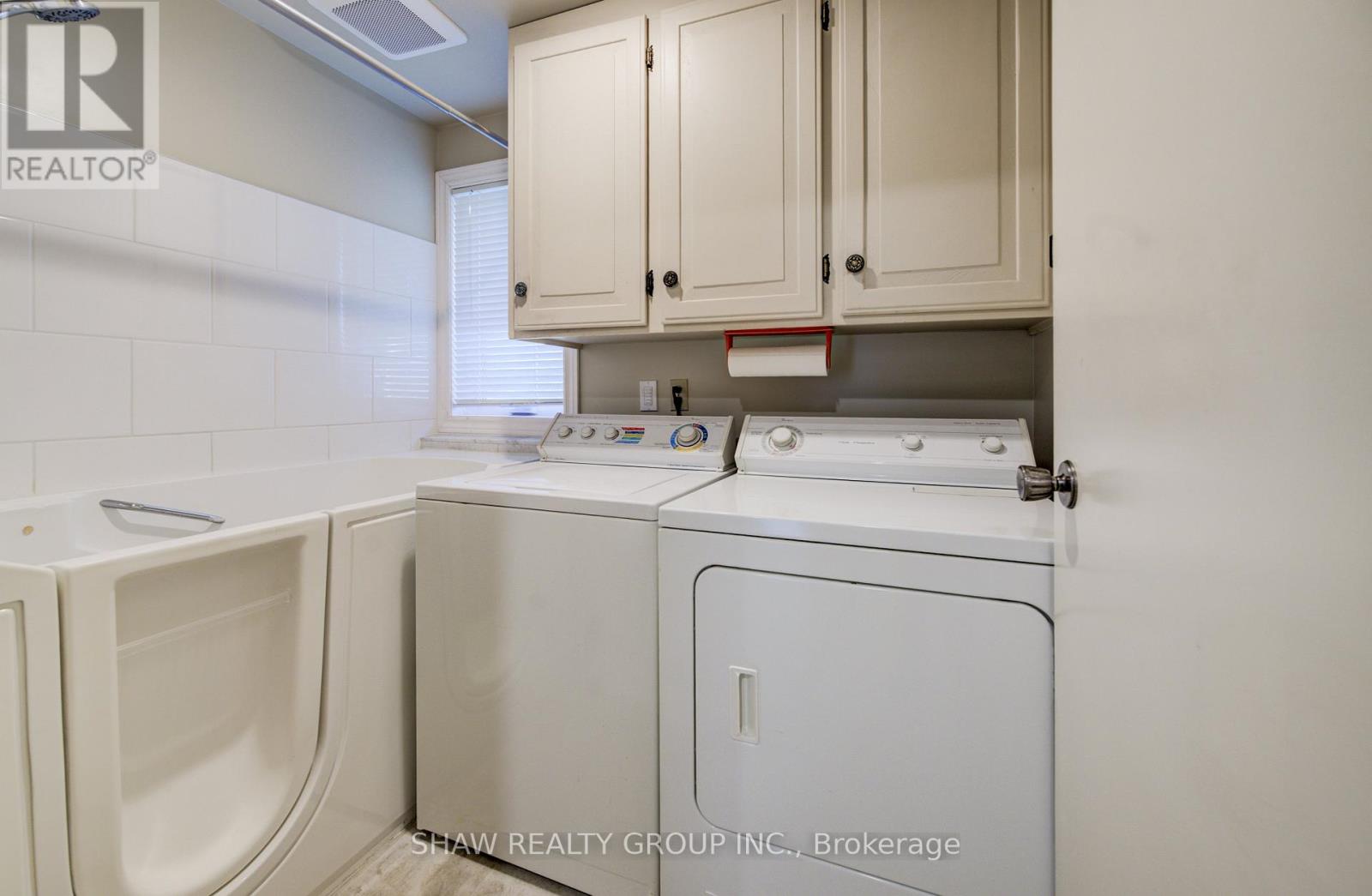 14 Broadview Court, Kitchener, Ontario  N2A 2X8 - Photo 18 - X12512462