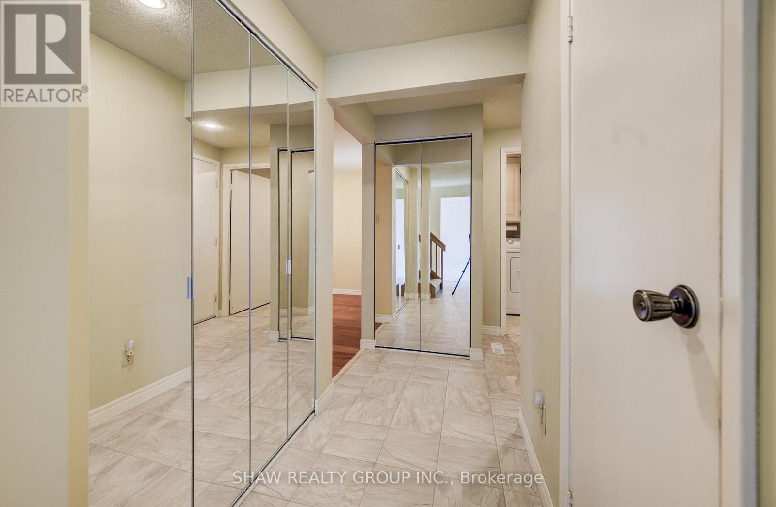 14 Broadview Court, Kitchener, Ontario  N2A 2X8 - Photo 6 - X12512462