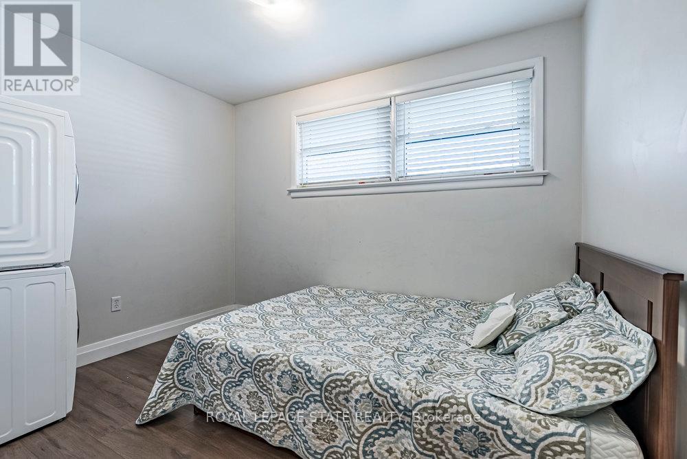 105 Mcelroy Road E, Hamilton, Ontario  L9A 1Z1 - Photo 20 - X12512490