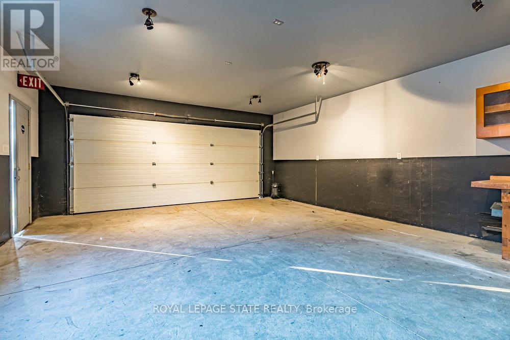 105 Mcelroy Road E, Hamilton, Ontario  L9A 1Z1 - Photo 43 - X12512490