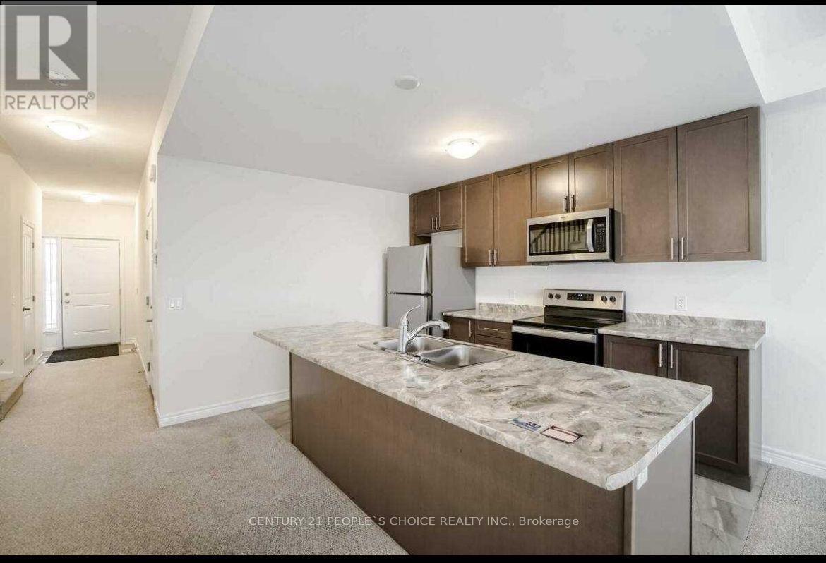 51 - 77 Diana Avenue, Brantford, Ontario  N3T 0R6 - Photo 2 - X12512514