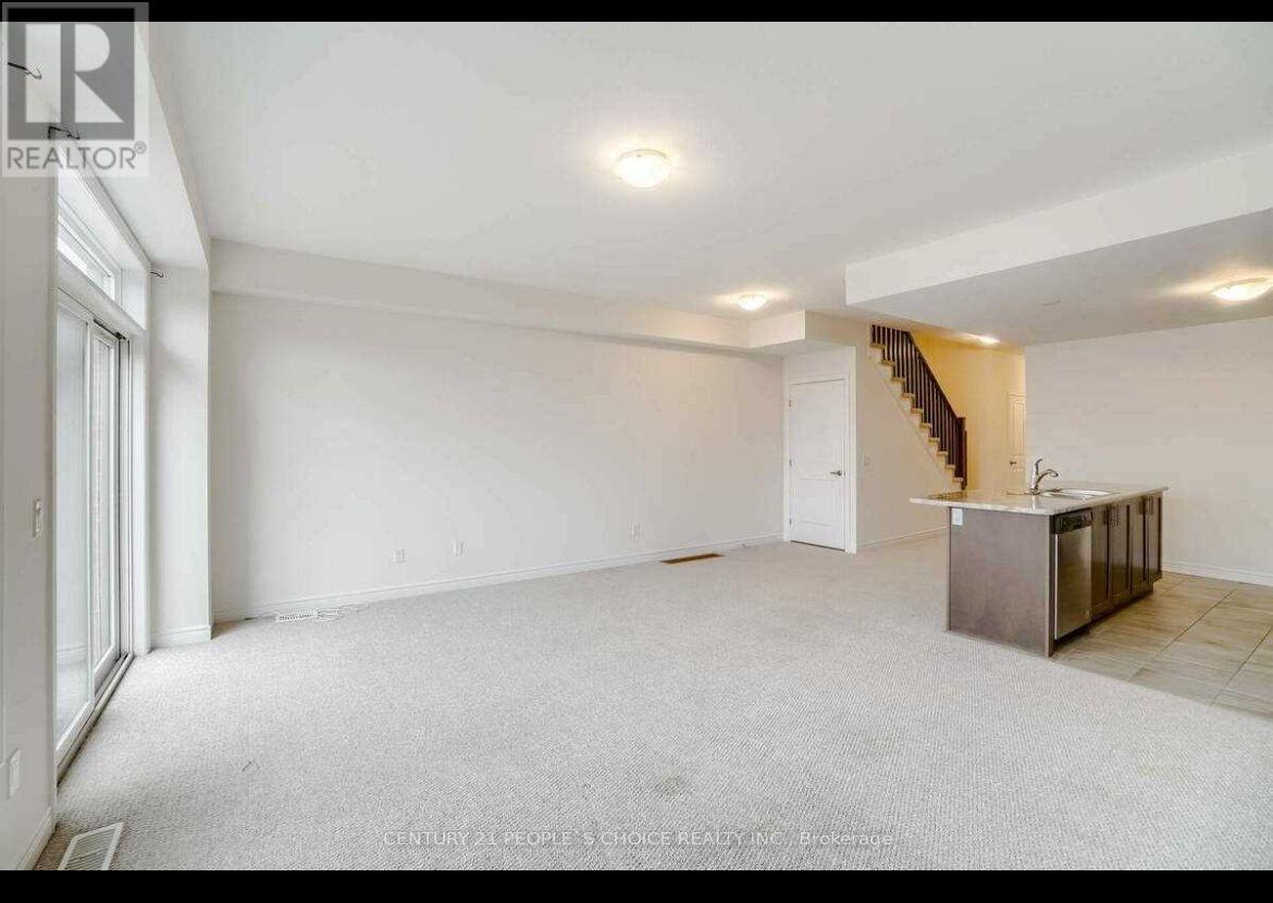 51 - 77 Diana Avenue, Brantford, Ontario  N3T 0R6 - Photo 3 - X12512514