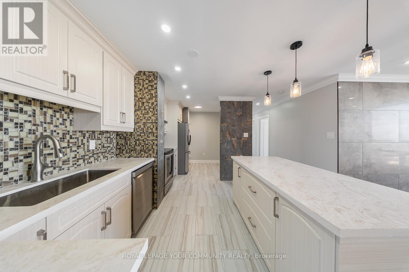 Ph3 - 222 Jackson Street, Hamilton, Ontario  L8P 4S5 - Photo 13 - X12512524