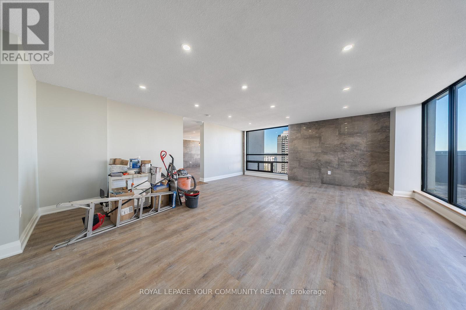 Ph3 - 222 Jackson Street, Hamilton, Ontario  L8P 4S5 - Photo 20 - X12512524