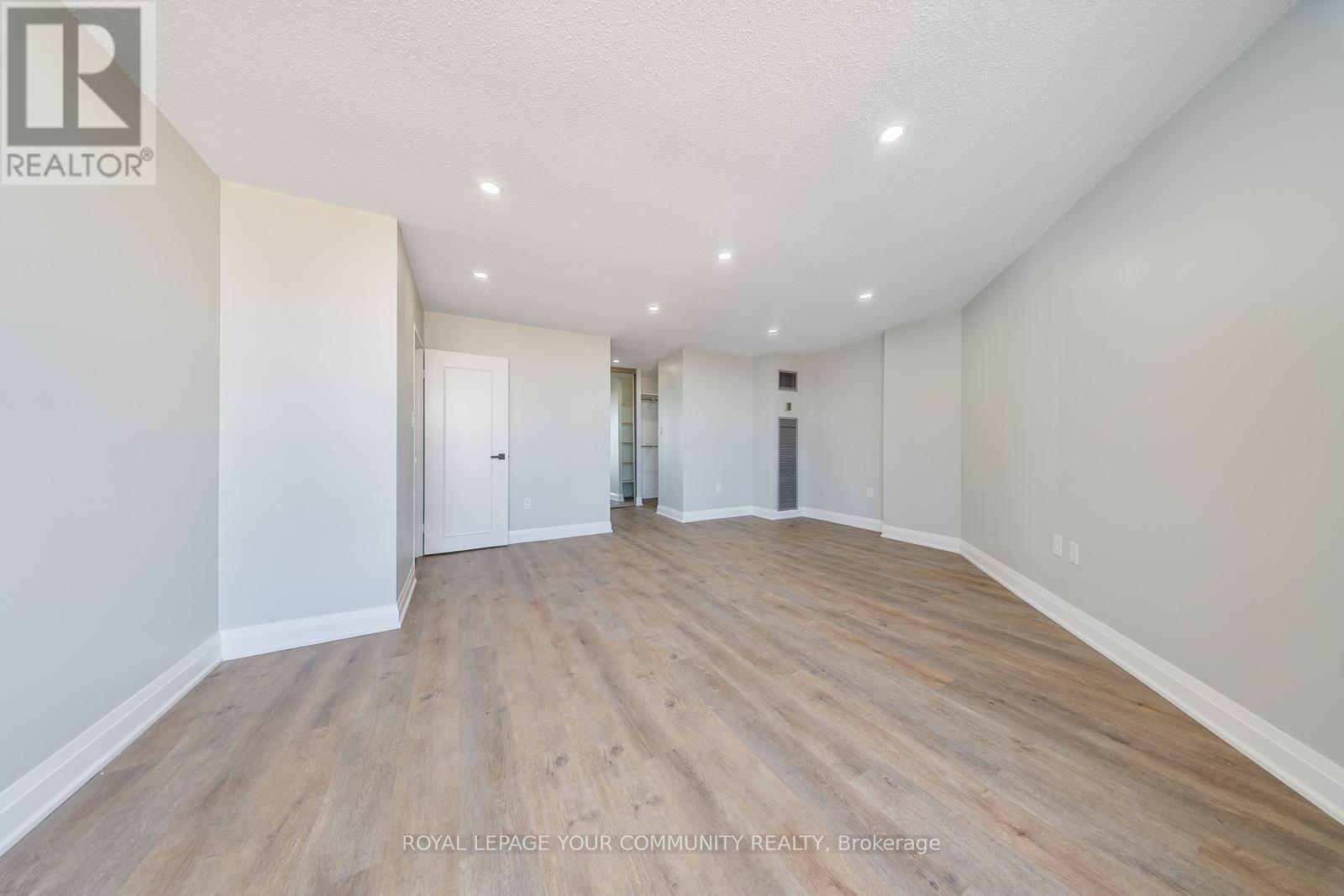 Ph3 - 222 Jackson Street, Hamilton, Ontario  L8P 4S5 - Photo 27 - X12512524