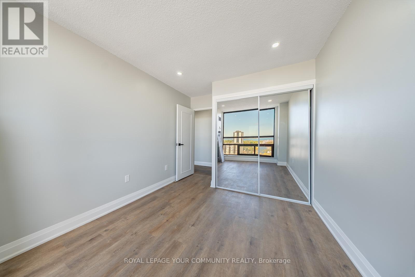 Ph3 - 222 Jackson Street, Hamilton, Ontario  L8P 4S5 - Photo 31 - X12512524