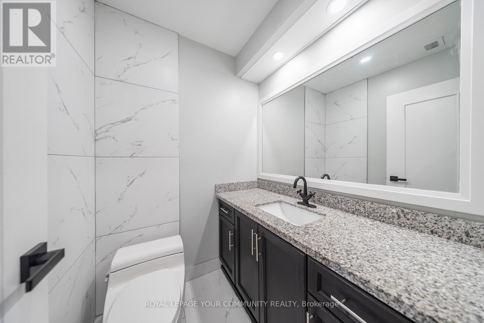 Ph3 - 222 Jackson Street, Hamilton, Ontario  L8P 4S5 - Photo 36 - X12512524