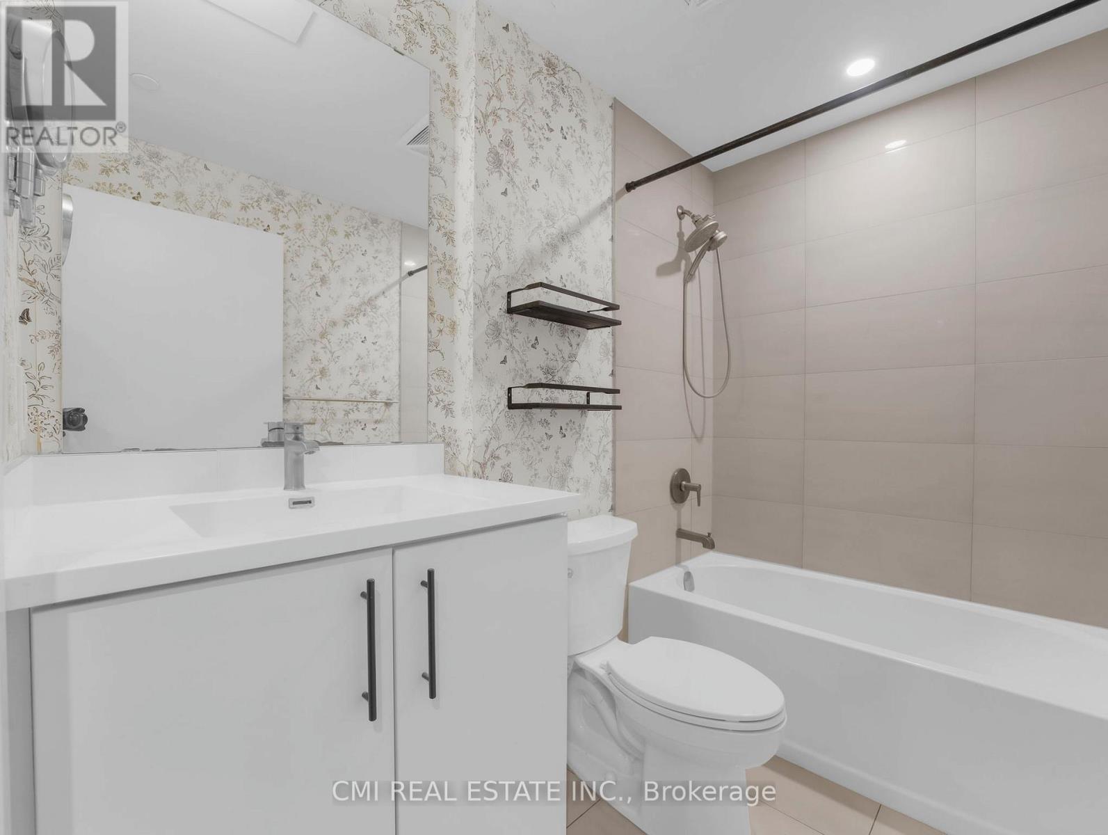 411 - 5 Wellington Street S, Kitchener, Ontario  N2G 0E3 - Photo 16 - X12512528