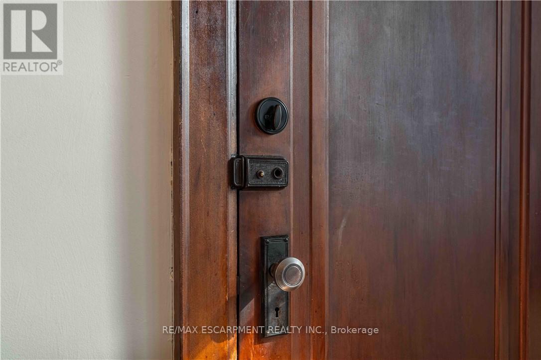 228 Province Street S, Hamilton, Ontario  L8K 2L7 - Photo 26 - X12512530